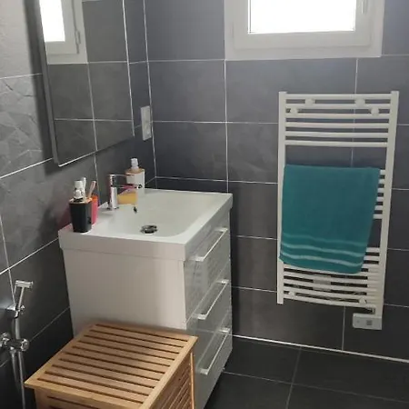 Проживание в семье Magnifique Maison A 5 Mns Du Circuit Des 24h A Pieds *